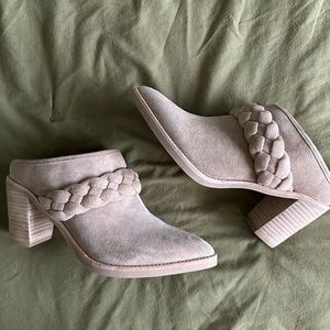 Dolce vita chunky heeled mule shoes